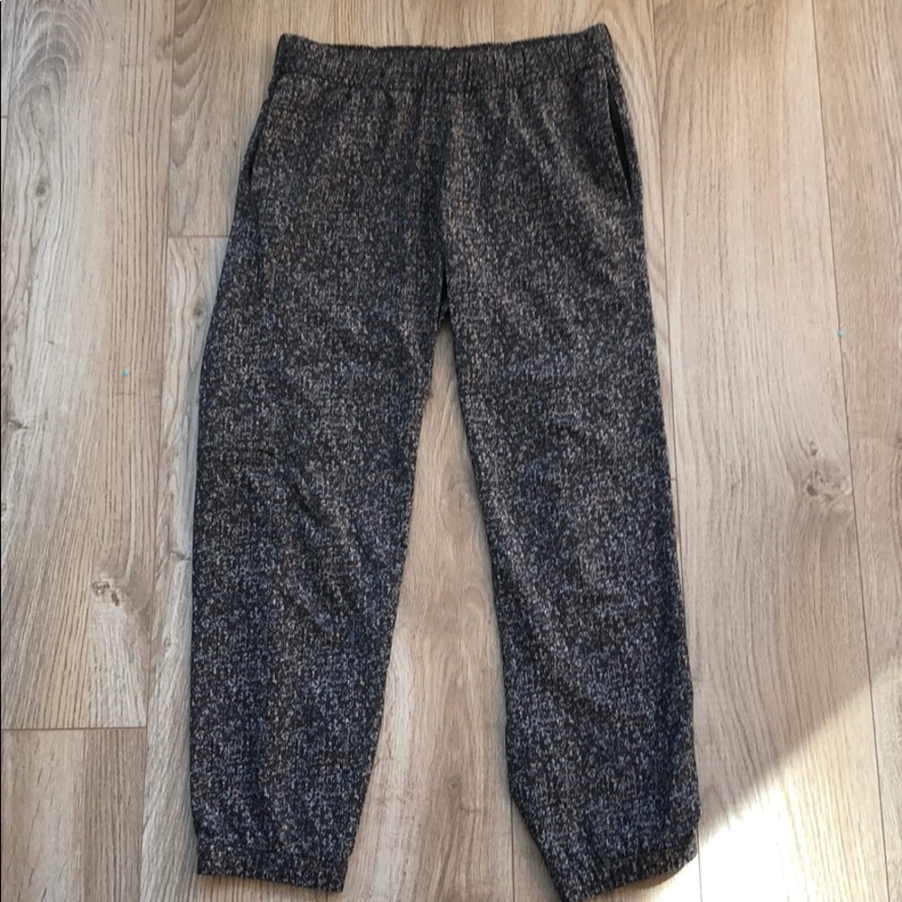 Outdoor Voices joggers